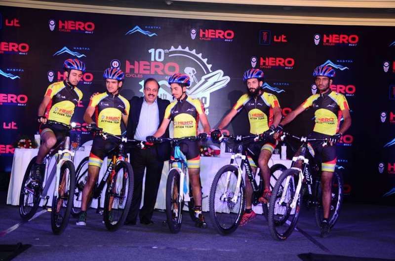 Hero best sale cycle race