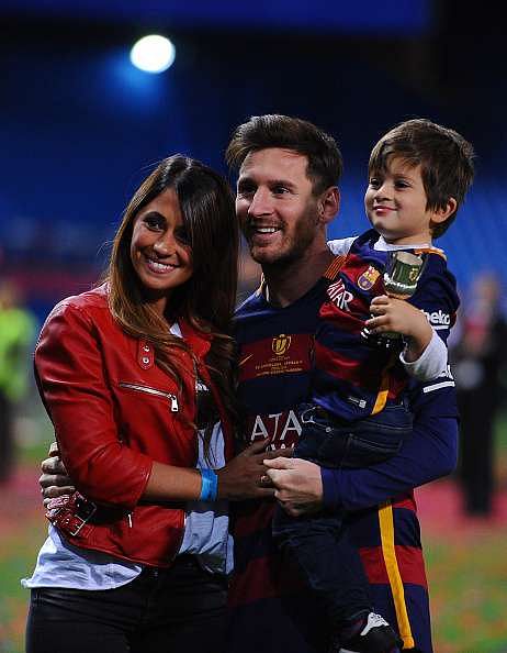 Lionel Messi, Antonella Rocuzzo and their son