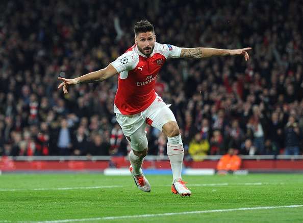 Olivier Giroud opens door for an Arsenal exit this summer