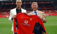 rio ferdinand moves from leeds to manchester united