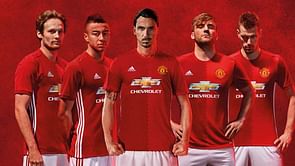 Manchester United unveil their home jersey for 2016 / 2017 season