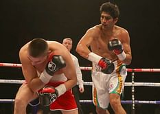 Vijender Singh looks to continue his winning streak against Kerry Hope