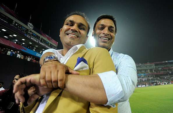 Virender Sehwag wishes Australian legend Dennis Lillee in hilarious fashion