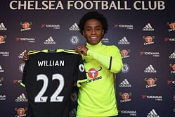Chelsea star Willian ends Manchester United speculation by committing future to Blues