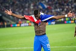 Man United to sack 8 footballers to rope in Pogba: Reports