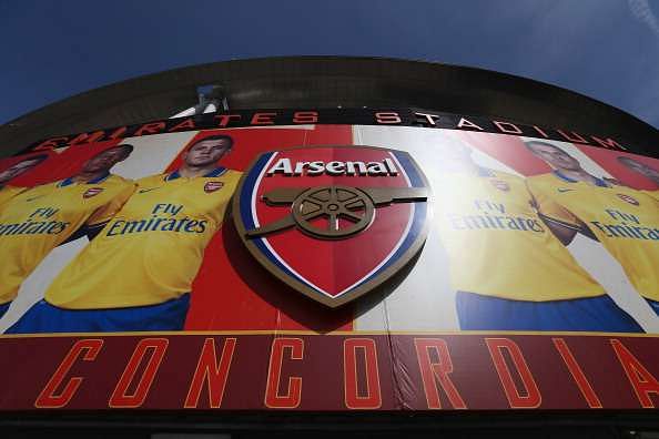 LONDON, ENGLAND - SEPTEMBER 01: The Arsenal crest is seen outside the stadium ahead of the Barclays Premier League match between Arsenal and Tottenham Hotspur at Emirates Stadium on September 01, 2013 in London, England. (Photo by Clive Mason/Getty Images)