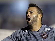 Brazil call up keeper Weverton after injury to Prass
