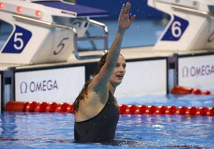 400m world record women's swimming