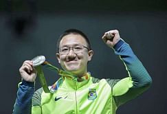 Brazil cheers, hopes, suffers as home team hunts glory