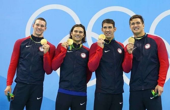 Swimming - Phelps wins last relay gold as U.S. dominate