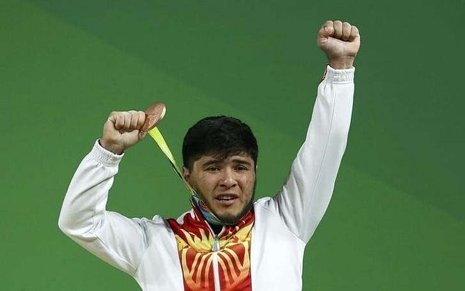 Bronze medallist weightlifter stripped of medal for doping
