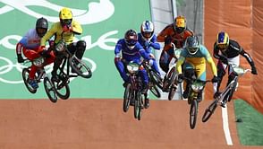 Cycling - Willoughby avoids crashes to reach semis in style