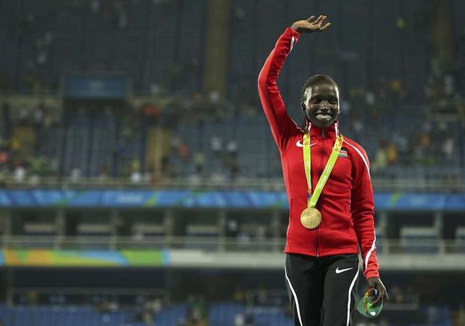 Athletics - Cheruiyot's 16-year-wait ends and she takes to the marathon