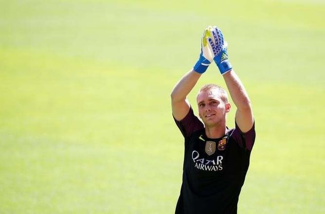 Cillessen vows to fight for number one jersey at Barca