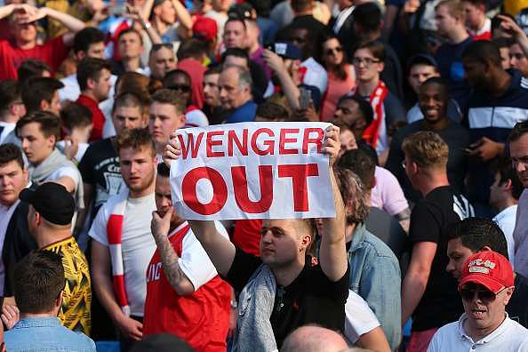 Why Arsenal fans aren't justified in the way they treat the team