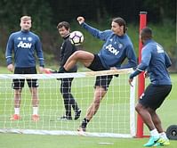 Arsene Wenger believes age is against Zlatan Ibrahimovic