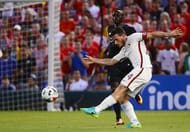ST LOUIS, MO - AUGUST 01: Alessandro Florenzi #24 of AS Roma passes against Liverpool FC during a friendly match at Busch Stadium on August 1, 2016 in St Louis, Missouri. AC Roma won 2-1. (Photo by Jeff Curry/Getty Images)