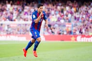 BARCELONA, SPAIN - AUGUST 20: Luis Suarez of FC Barcelona celebrates after scoring his team's sixth goal during the La Liga match between FC Barcelona and Real Betis Balompie at Camp Nou on August 20, 2016 in Barcelona, Spain. (Photo by Alex Caparros/Getty Images)