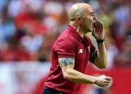 SEVILLE, SPAIN - AUGUST 20: Head Coach of Sevilla FC Jorge Sampaoli reacts during the match between Sevilla FC vs RCD Espanyol as part of La Liga at Estadio Ramon Sanchez Pizjuan on August 20, 2016 in Seville, Spain. (Photo by Aitor Alcalde/Getty Images)