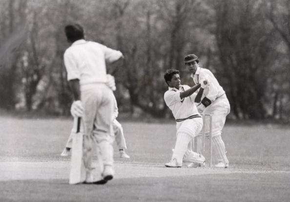 Cricketing fraternity pays tribute to late Pakistan legend Hanif Mohammad