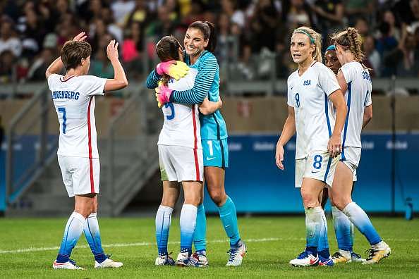 Rio Olympics 2016: American footballer Hope Solo booed by crowd in Brazil
