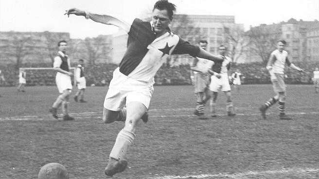 Josef Bican has the best goals to games ratio in the history of the game