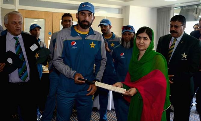 Nobel laureate Malala Yousafzai meets Pakistan cricket team in Edgbaston