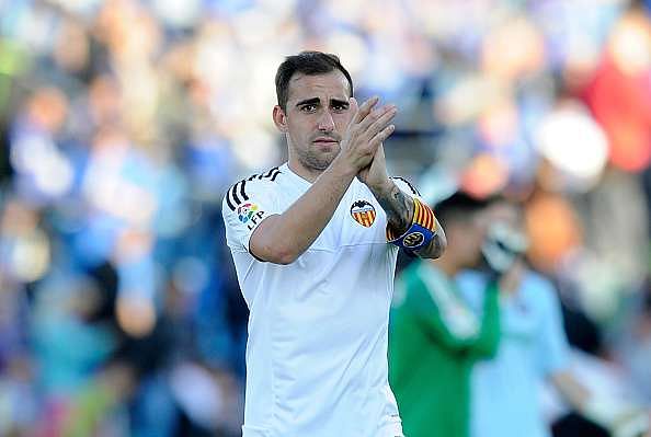 Barcelona transfer news: Paco Alcacer has medical at Camp Nou