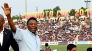 pele delhi subroto cup final u-17 u17 under 17 final boys 2015 brazilin legend brazil striker forward greatest ever footballer football player