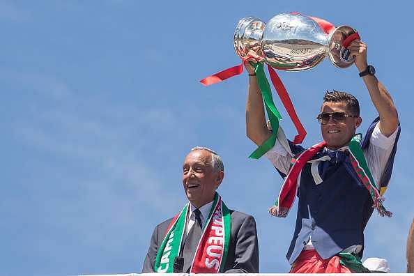 Diego Simeone predicts Cristiano Ronaldo will win Ballon d'Or despite not deserving it