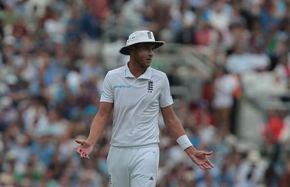 Big Bash League side Hobart Hurricanes in talks to sign Stuart Broad