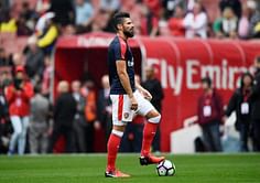 Arsenal may unleash striker Giroud against PSG