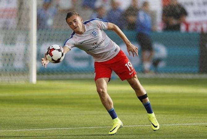 Vardy lays down marker before Champions League debut