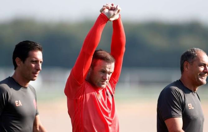 Man United's Rooney rested for Feyenoord clash in Europa League