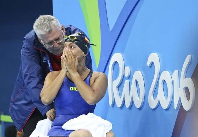 Paralympian Perales has Phelps' record haul in her sights