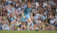 MANCHESTER, ENGLAND - AUGUST 13: Manchester City player Kevin De Bruyne in action during the Premier League match between Manchester City and Sunderland at Etihad Stadium on August 13, 2016 in Manchester, England. (Photo by Stu Forster/Getty Images)