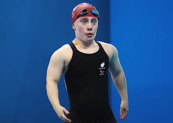 Swimmer Ellie Robinson wins gold on debut, breaks Paralympic record after almost not being selected for Rio 2016