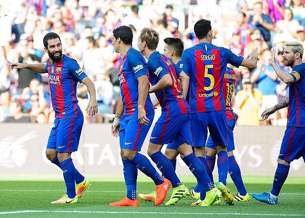 Sergio Busquets to sign new contract with Barcelona on Thursday