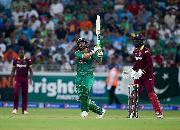 Pakistan vs West Indies 2016, 2nd T20I Stats: Badree's unique feat and Malik's impressive form