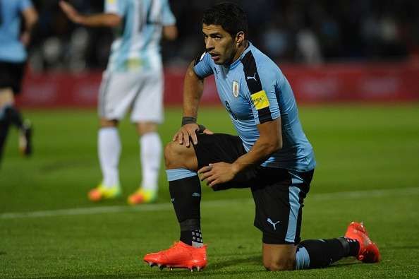 Pablo Escobar's hitman sends a video message to Luis Suarez and the Uruguayan team