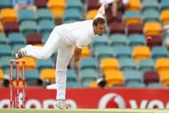 BRISBANE, AUSTRALIA - NOVEMBER 12: Jacques Kallis of South Africa bowls during day four of the First Test match between Australia and South Africa at The Gabba on November 12, 2012 in Brisbane, Australia. (Photo by Mark Kolbe/Getty Images)