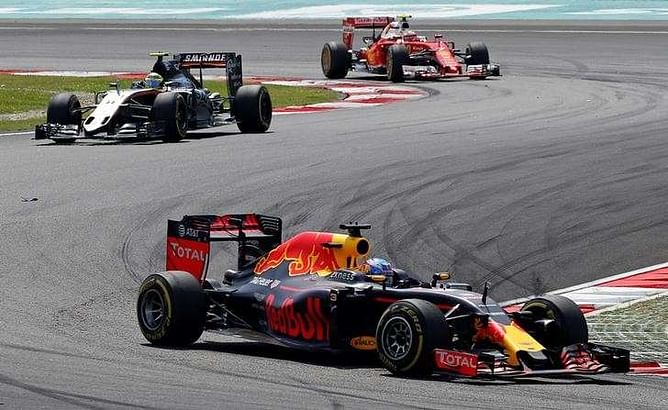 Ricciardo joy follows Hamilton woe in Malaysia