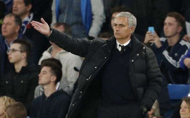 Life in Manchester 'bit of a disaster', says Mourinho