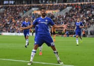 HULL, ENGLAND - OCTOBER 01: Diego Costa of Chelsea celebrates scoring his sides second goal during the Premier League match between Hull City and Chelsea at KC Stadium on October 1, 2016 in Hull, England. (Photo by Shaun Botterill/Getty Images)