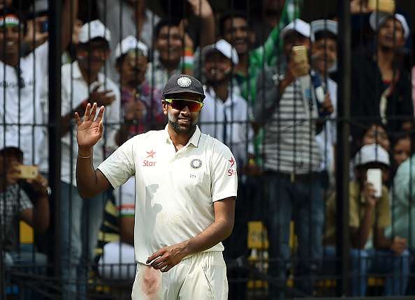 Muttiah Muralitharan predicts both R Ashwin and Yasir Shah on current form to beat his record