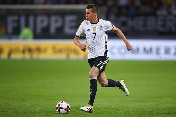 Arsenal target Julian Draxler will leave next summer, says agent