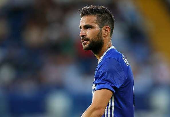 Chelsea Transfer Rumour - Chelsea in talks to sell Cesc Fabregas to AC Milan for €10m and De Sciglio