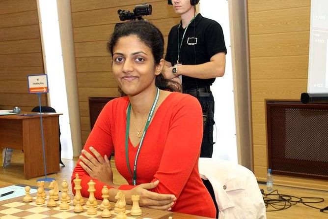 Harika Dronavalli shocks world number 1 Hou Yifan in Isle of Man International tournament