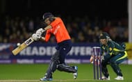 England’s experienced batswoman Sarah Taylor has scored a lot of runs using GM bat