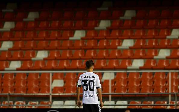 Manchester United have made contact with Valencia youngster, Fran Villalba, confirms agent